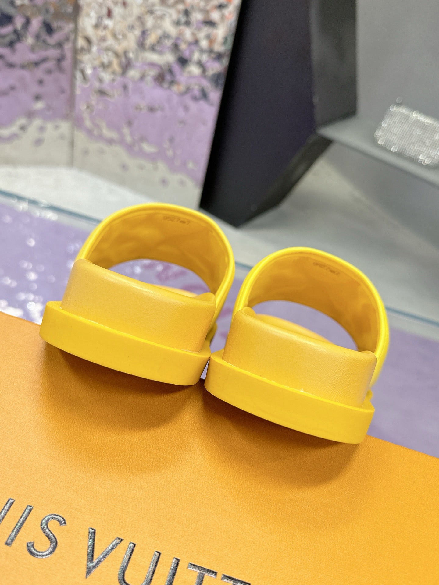 SHOES-LV-LY-649