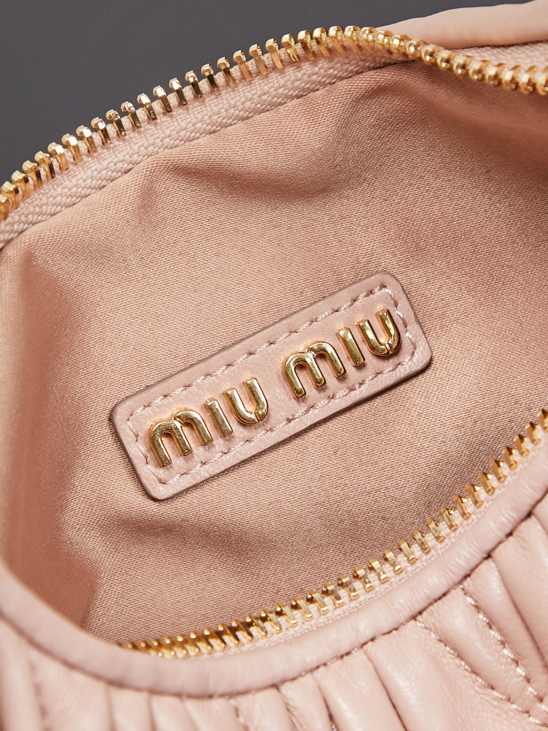 BAG-MIUMIU-LY-039