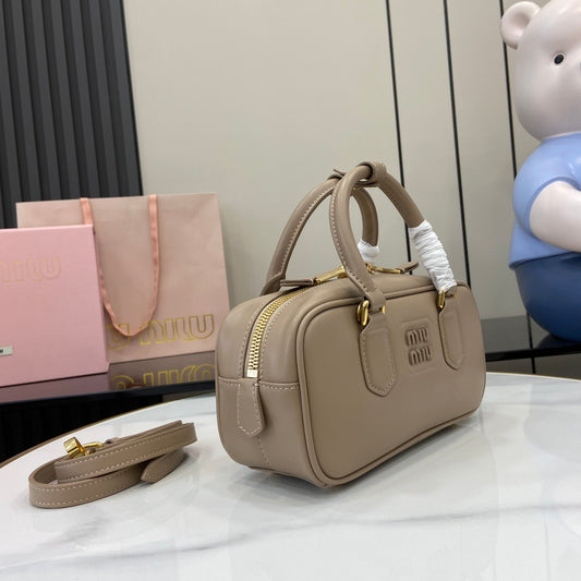 BAG-MIUMIU-LY-382
