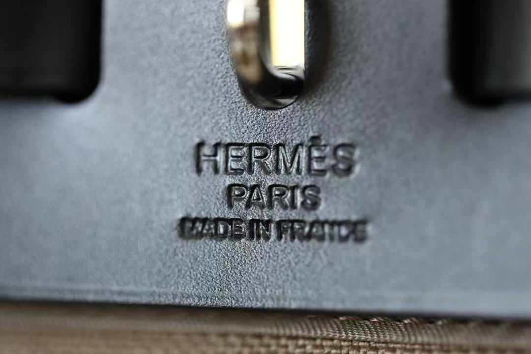 BAG-HMS-W-052