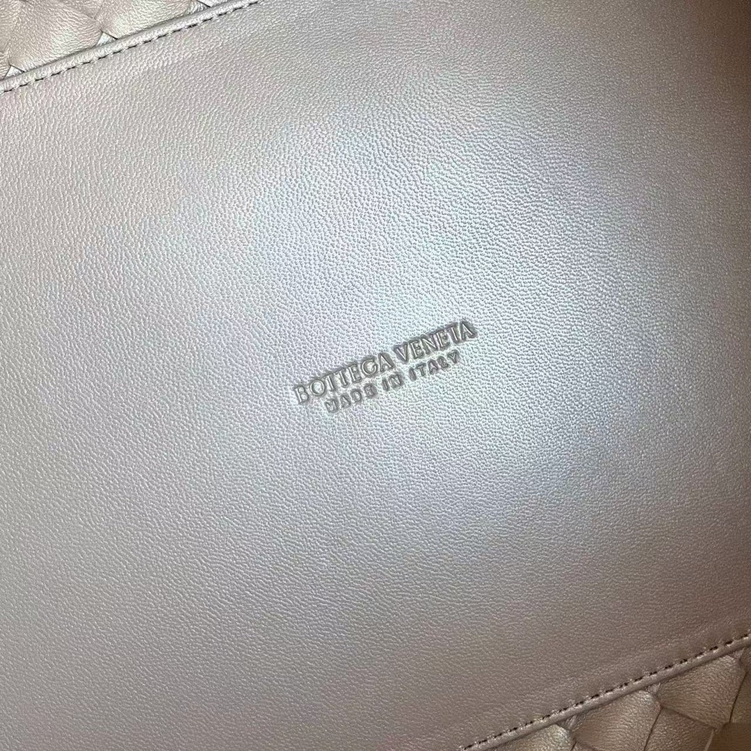 BAG-BV-W-136