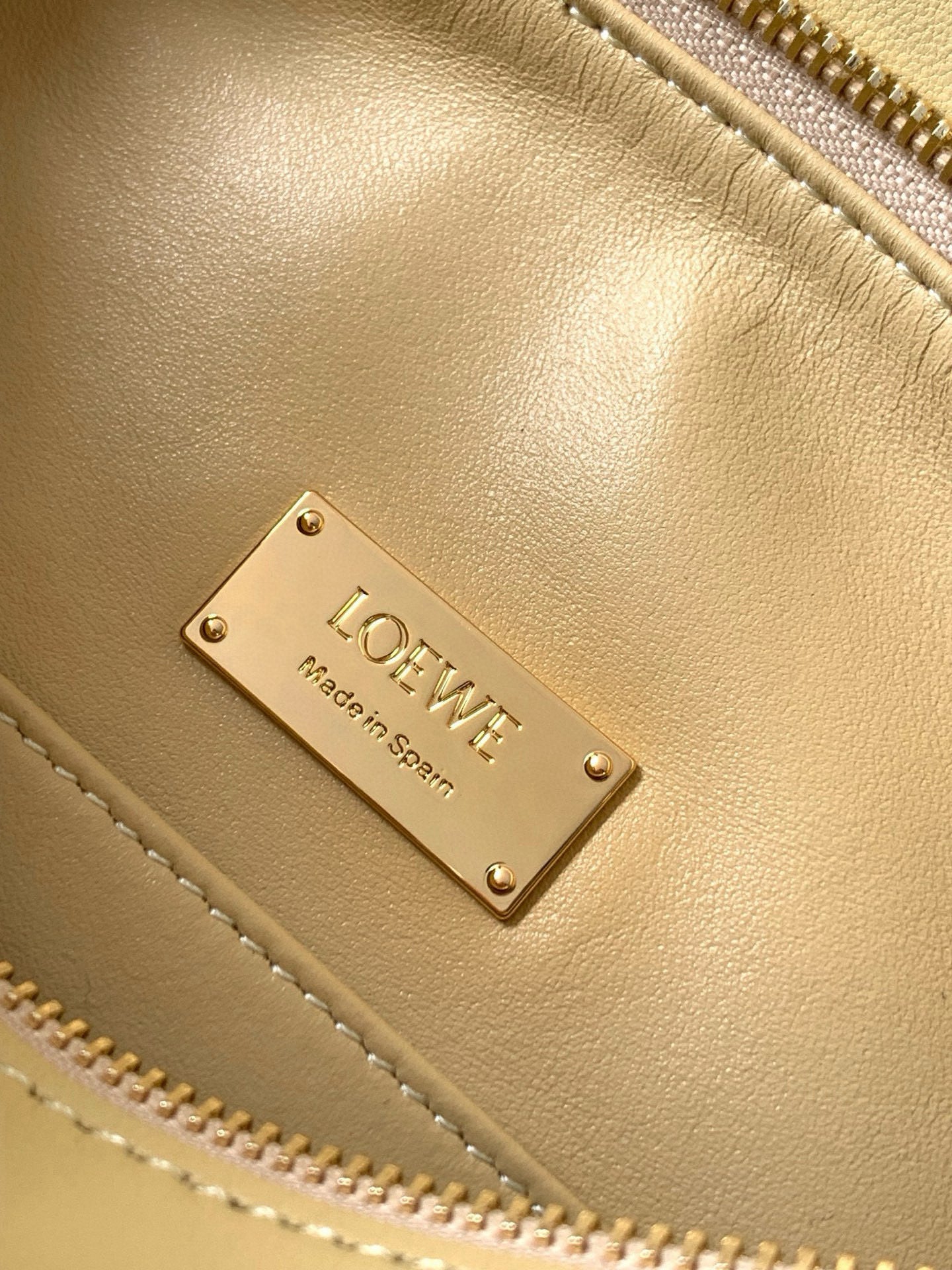 BAG-LW-744