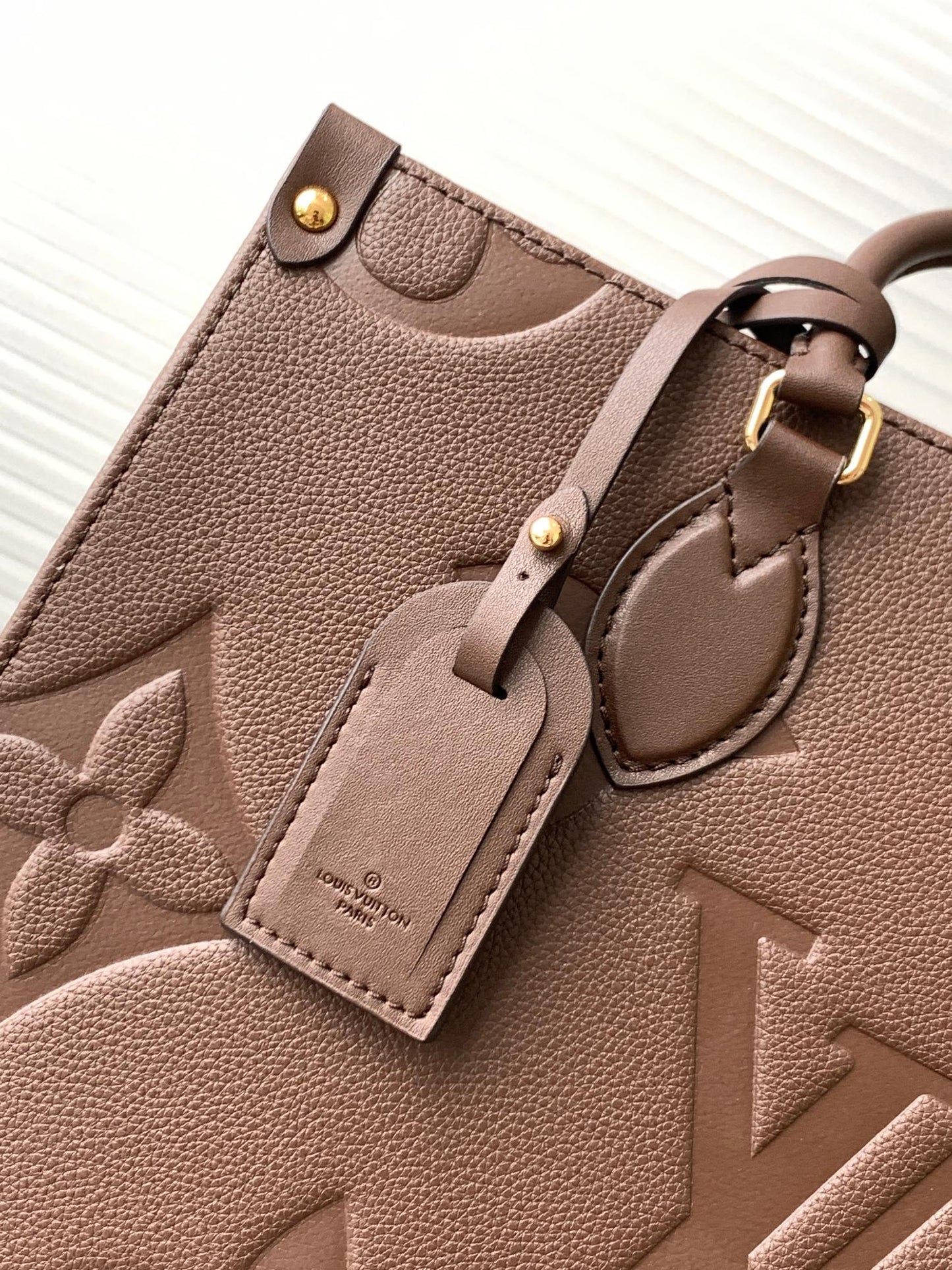 BAG-LV-W-NEW-984