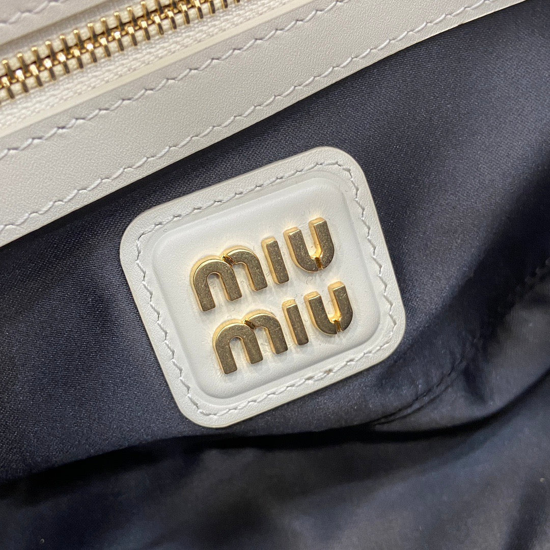 BAG-MIUMIU-LY-381