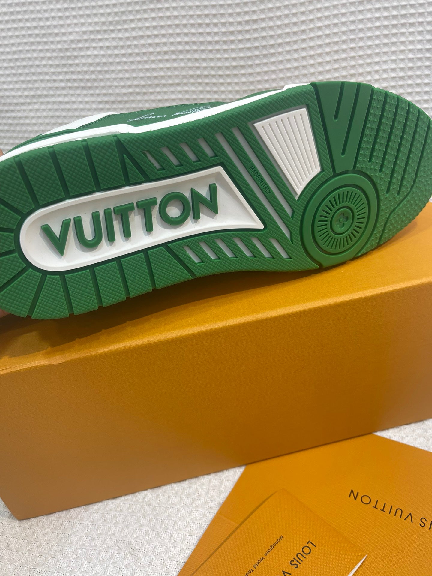 SHOES-LV-LY-411