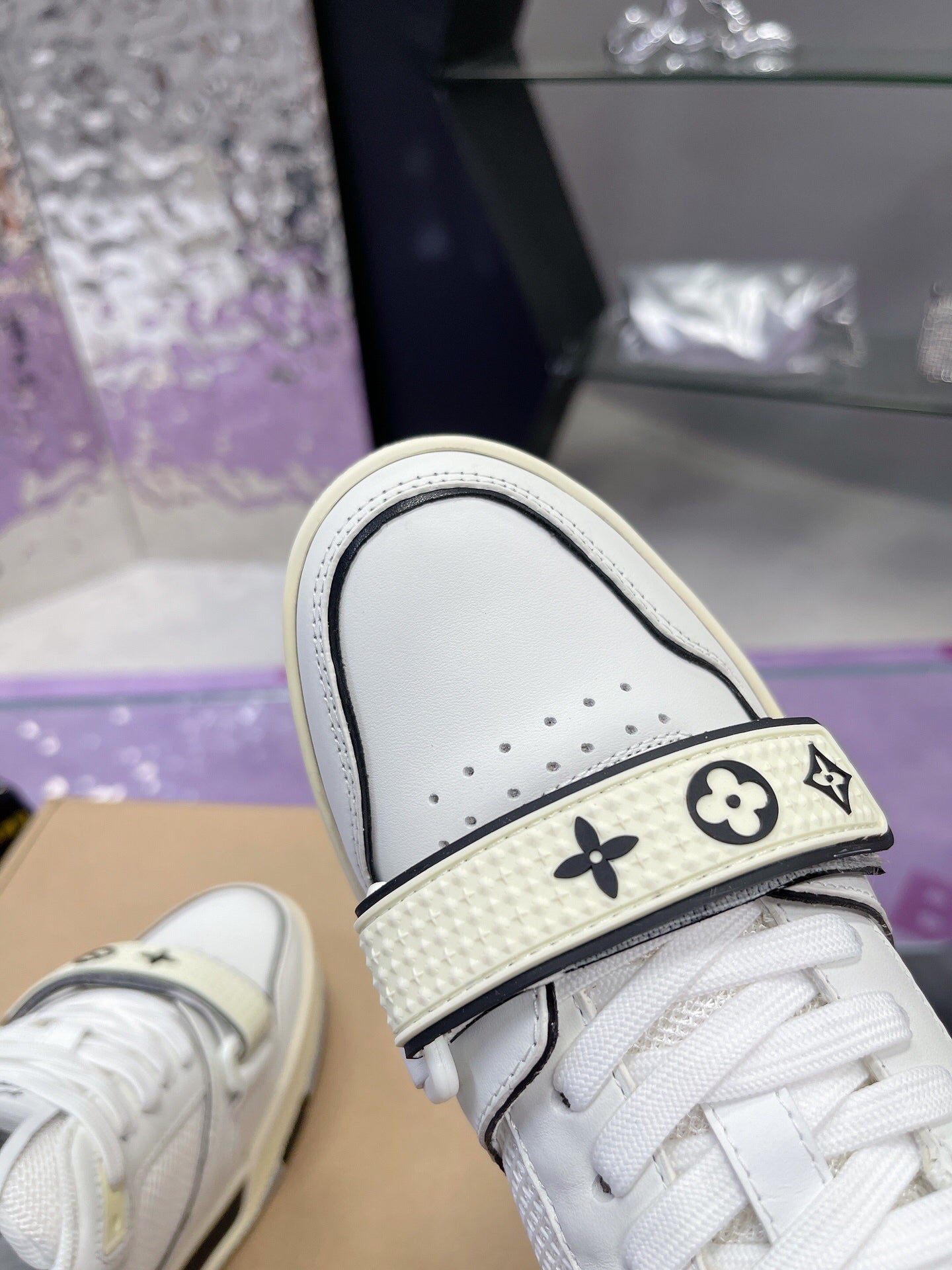 SHOES-LV-LY-181