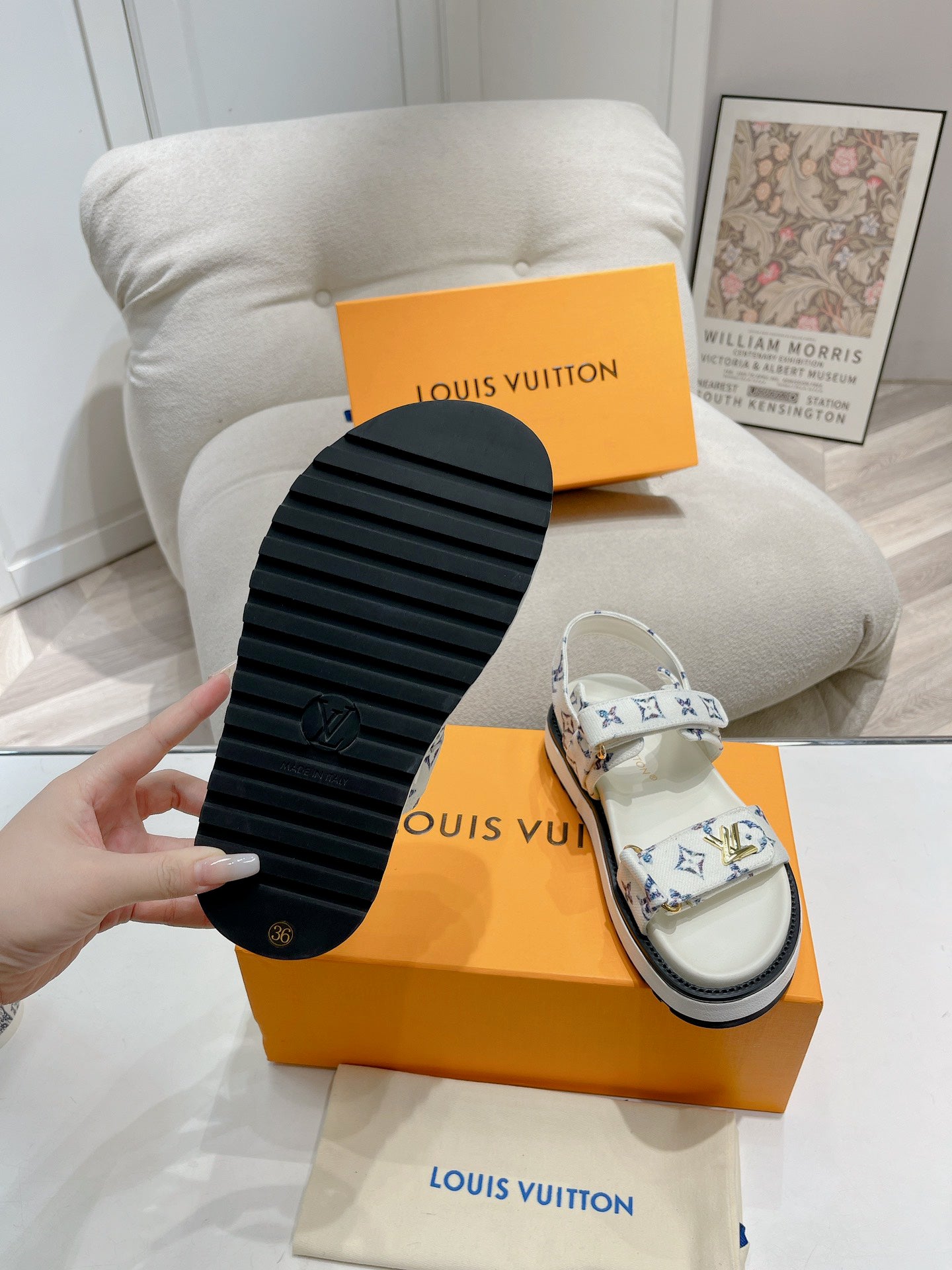 SHOES-LV-LY-021