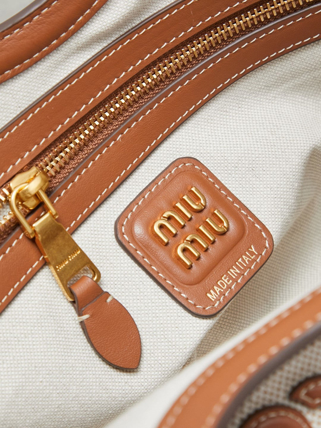BAG-MIUMIU-LY-148