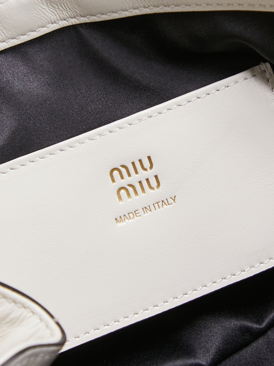 BAG-MIUMIU-LY-108