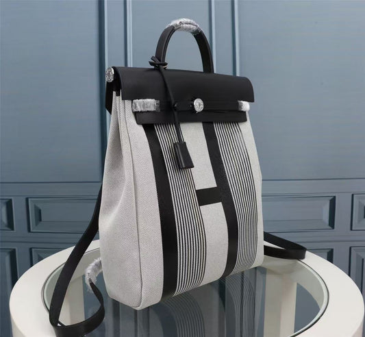 BAG-HMS-W-058