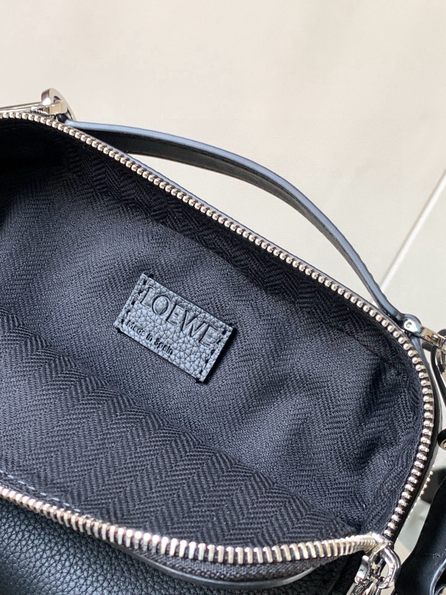 BAG-LW-736