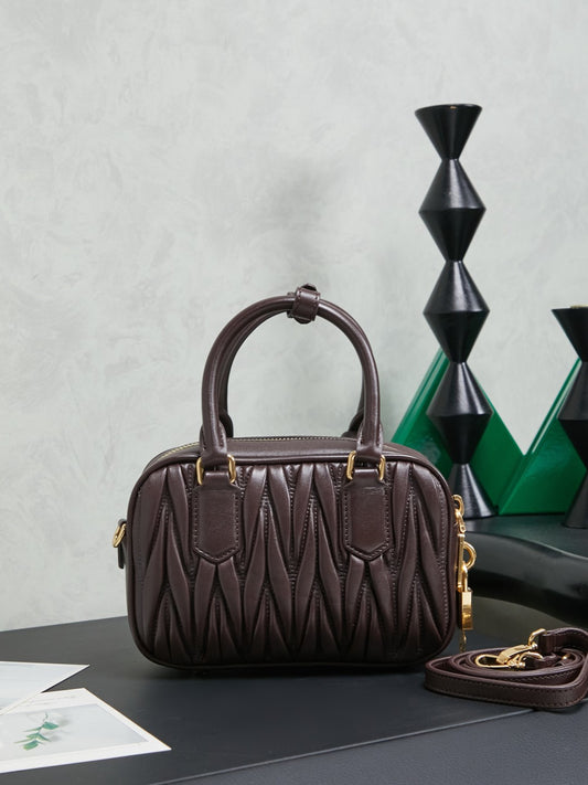 BAG-MIUMIU-LY-010