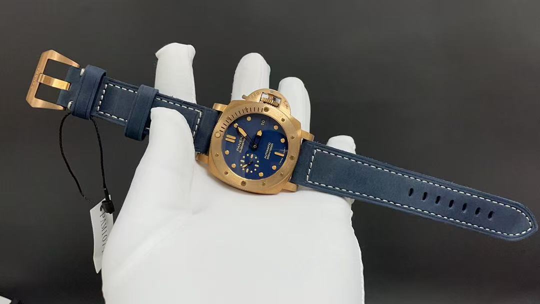 WATCH-PNH-W-007
