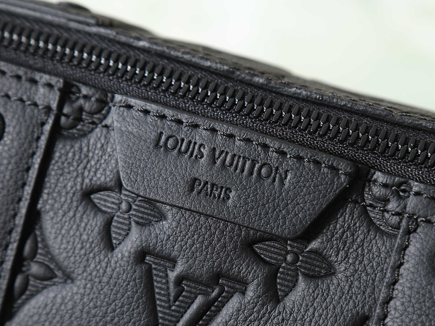 BAG-LW-M-010