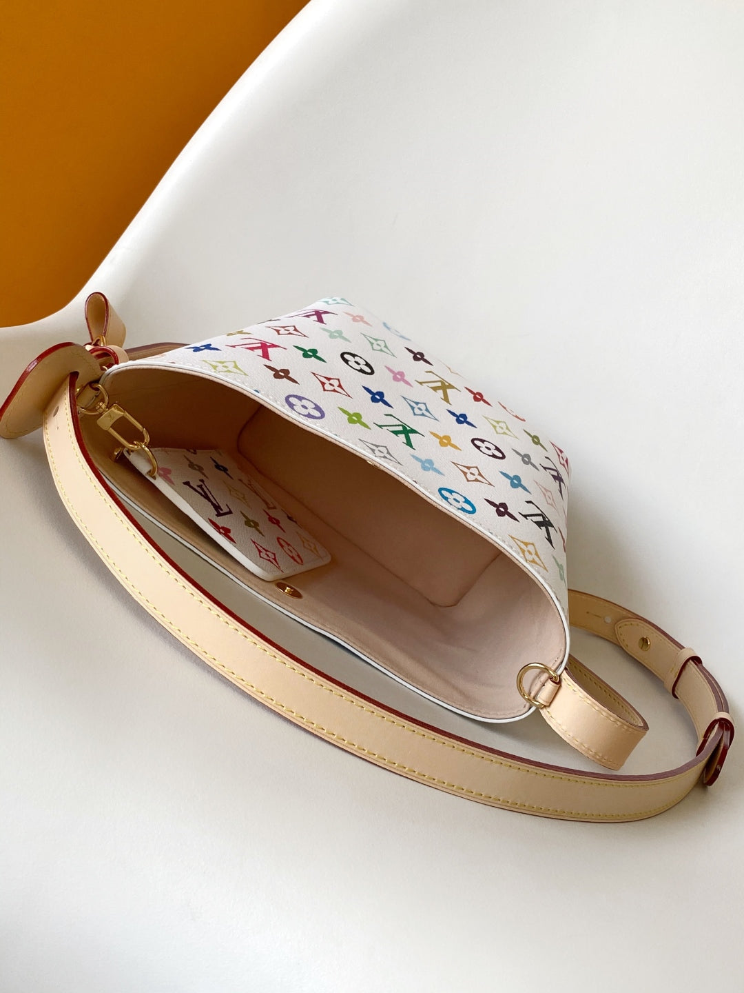 BAG-LV-W-NEW-330