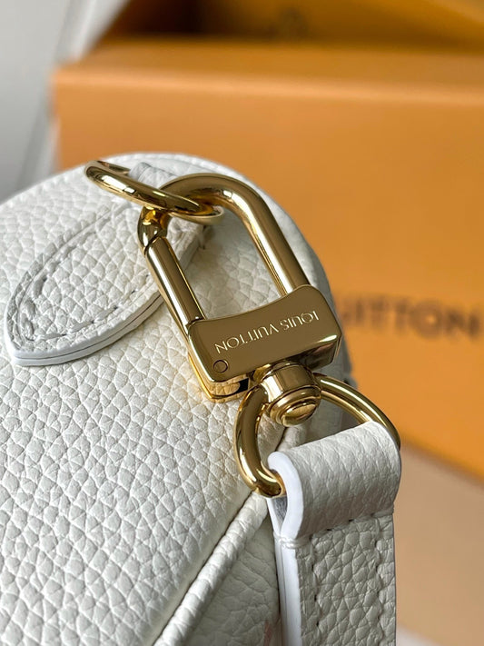 BAG-LV-W-065