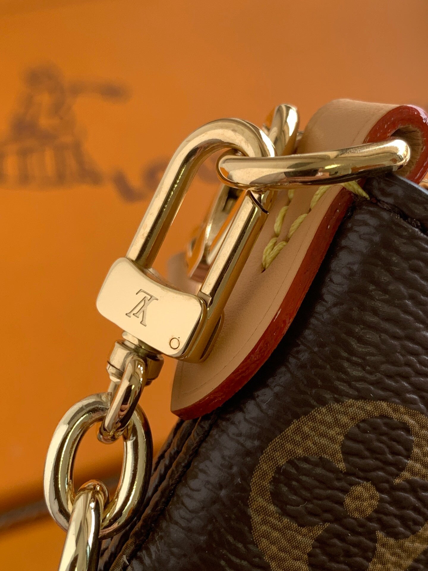 BAG-LV-W-081