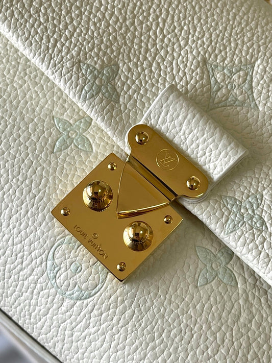 BAG-LV-W-086
