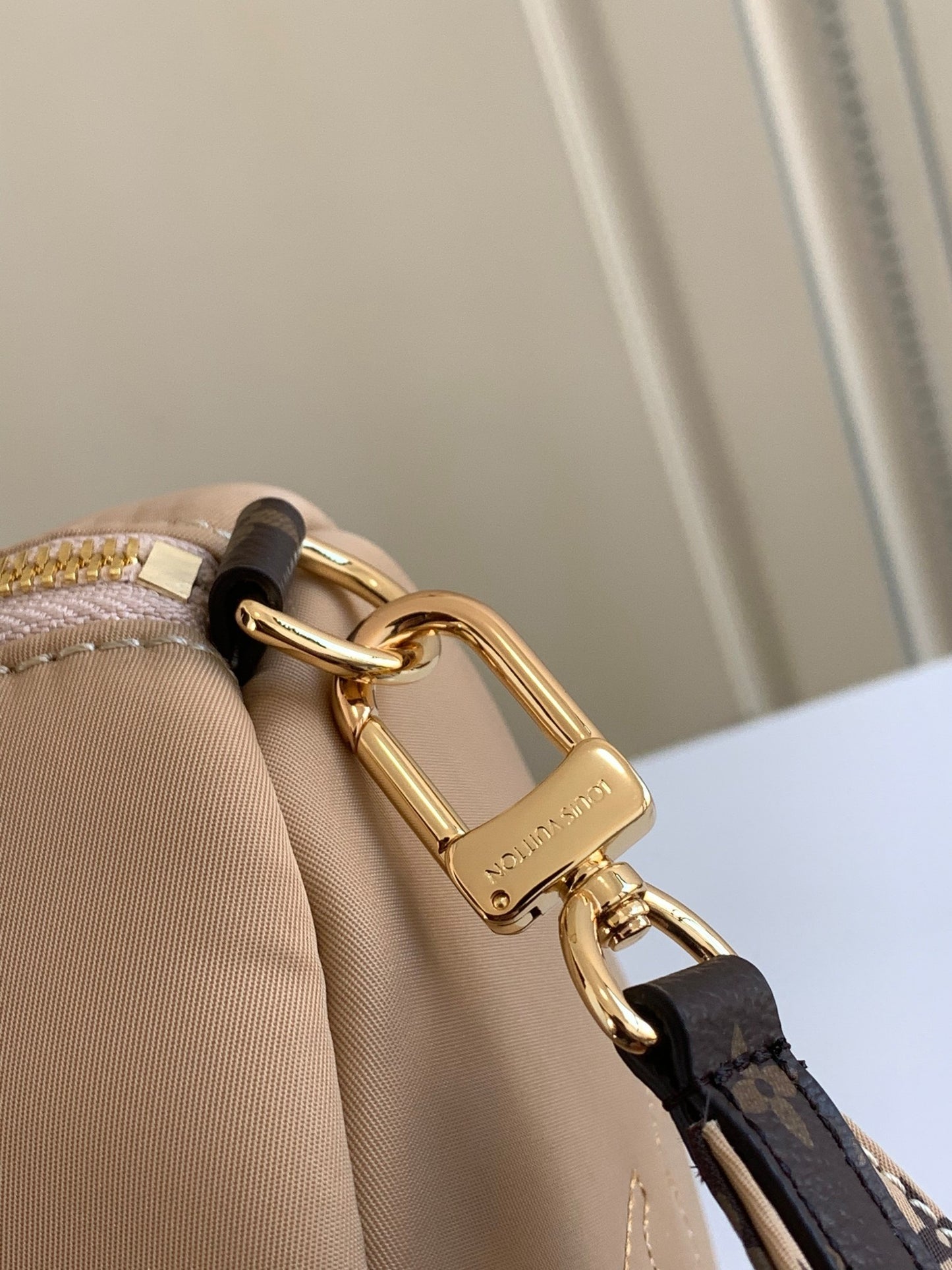 BAG-LV-W-090