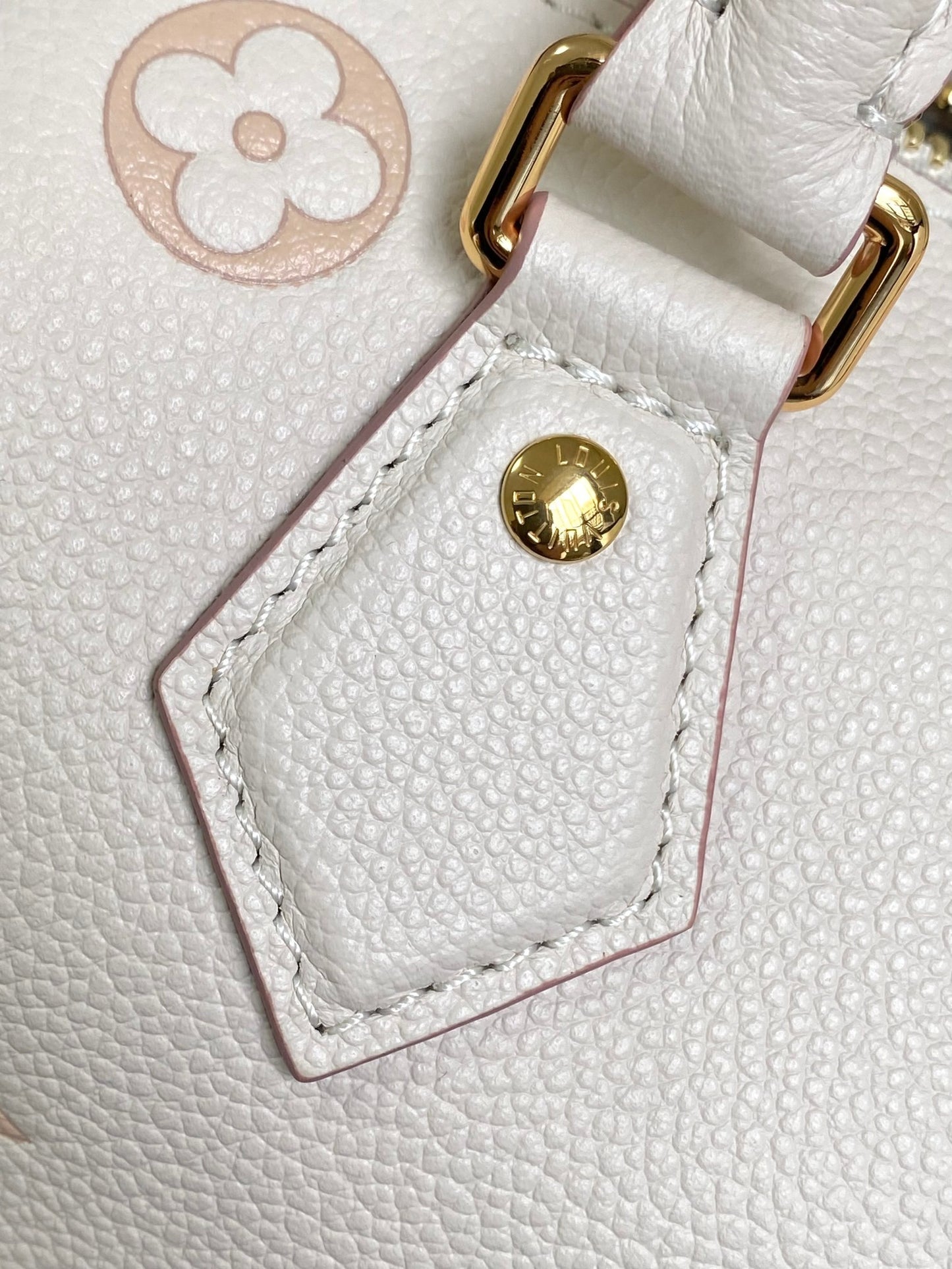BAG-LV-W-093