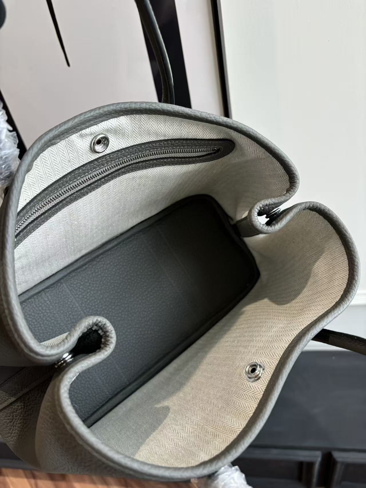 BAG-HMS-W-066