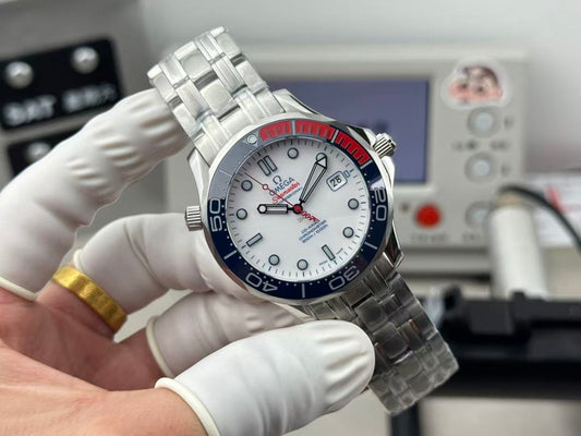 WATCH-OMG-W-003