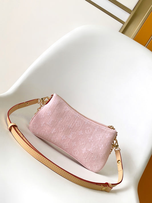 BAG-LV-W-NEW-615