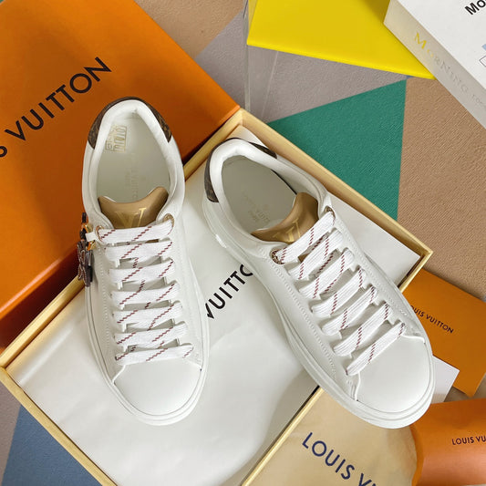 SHOES-LV-LY-011