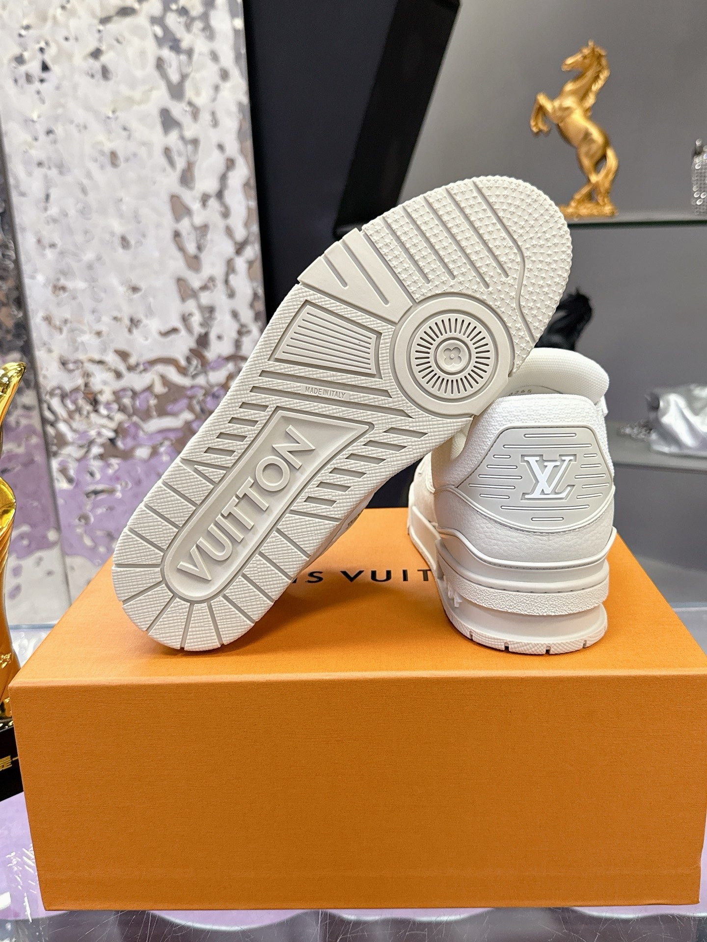 SHOES-LV-LY-261
