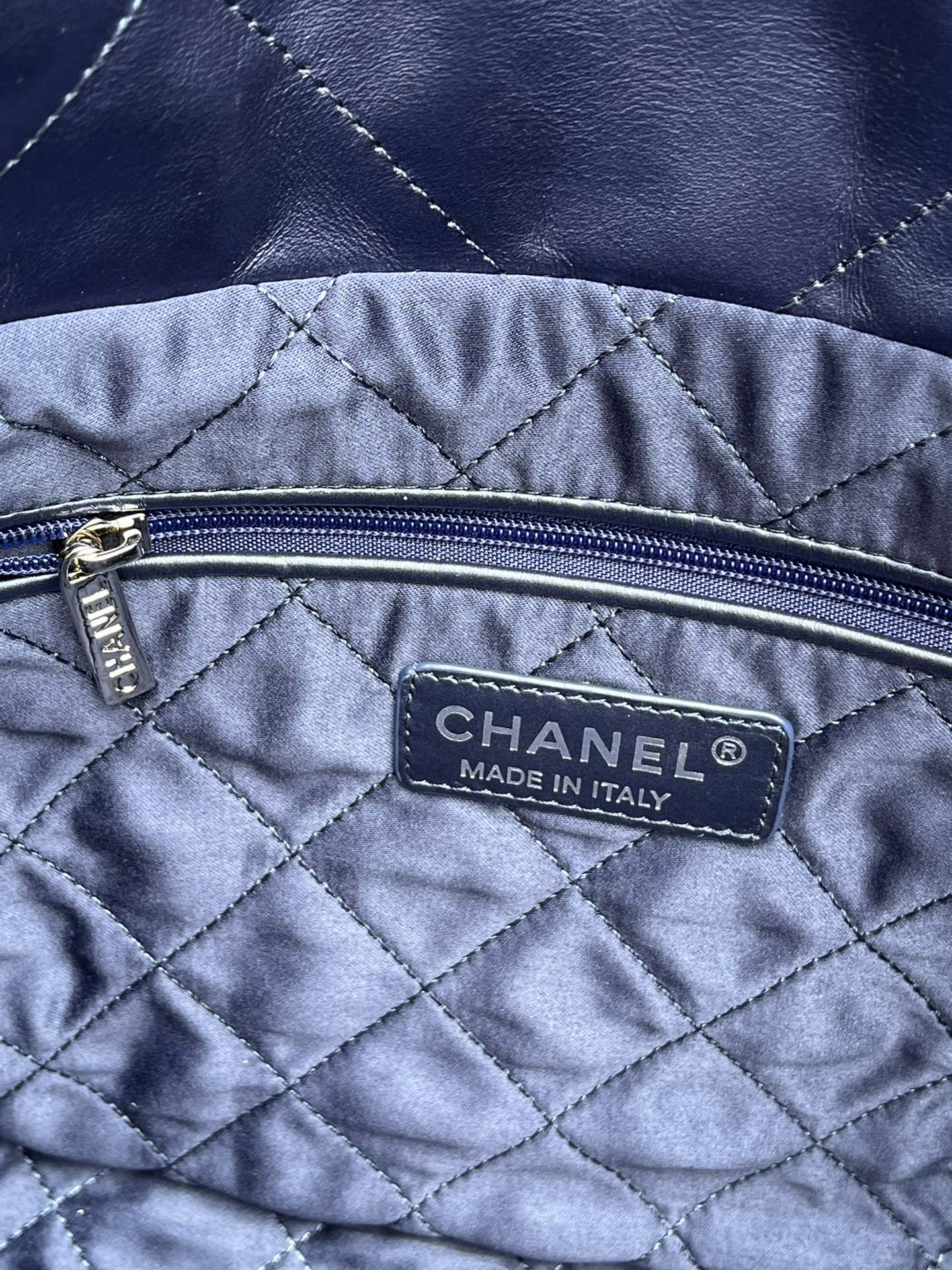 BAG-CHANEL-330