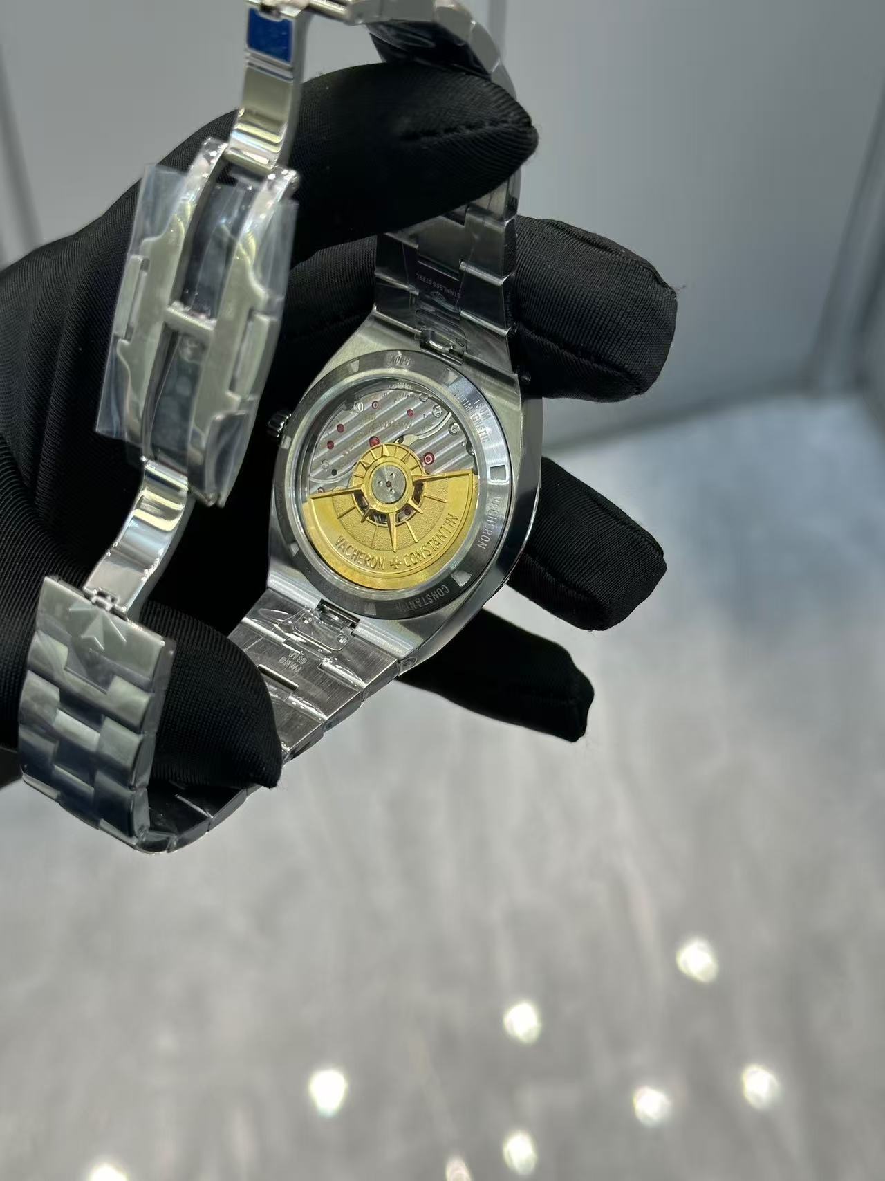 WATCH-JSDD-W-015