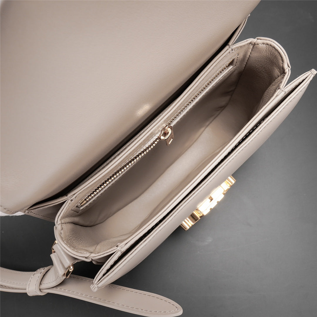 BAG-CELINE-W-NEW-1383