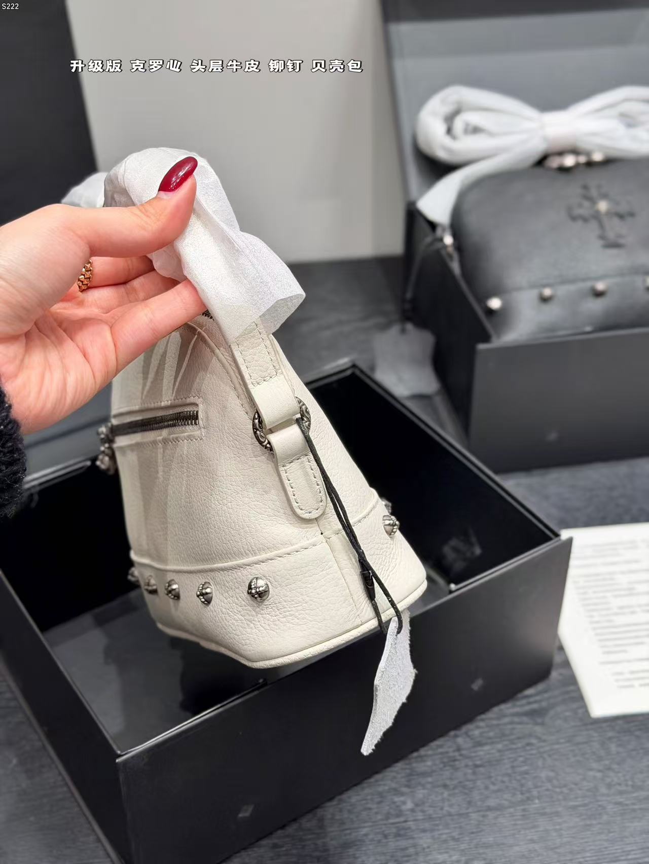 BAG-CH-WM-016