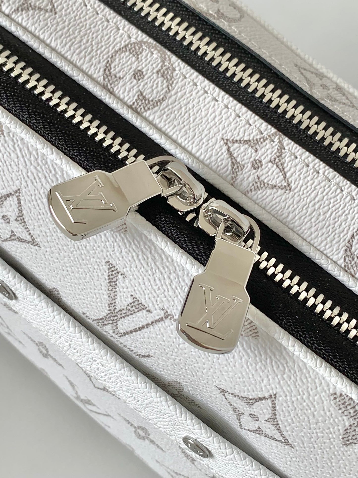 BAG-LV-W-NEW-036