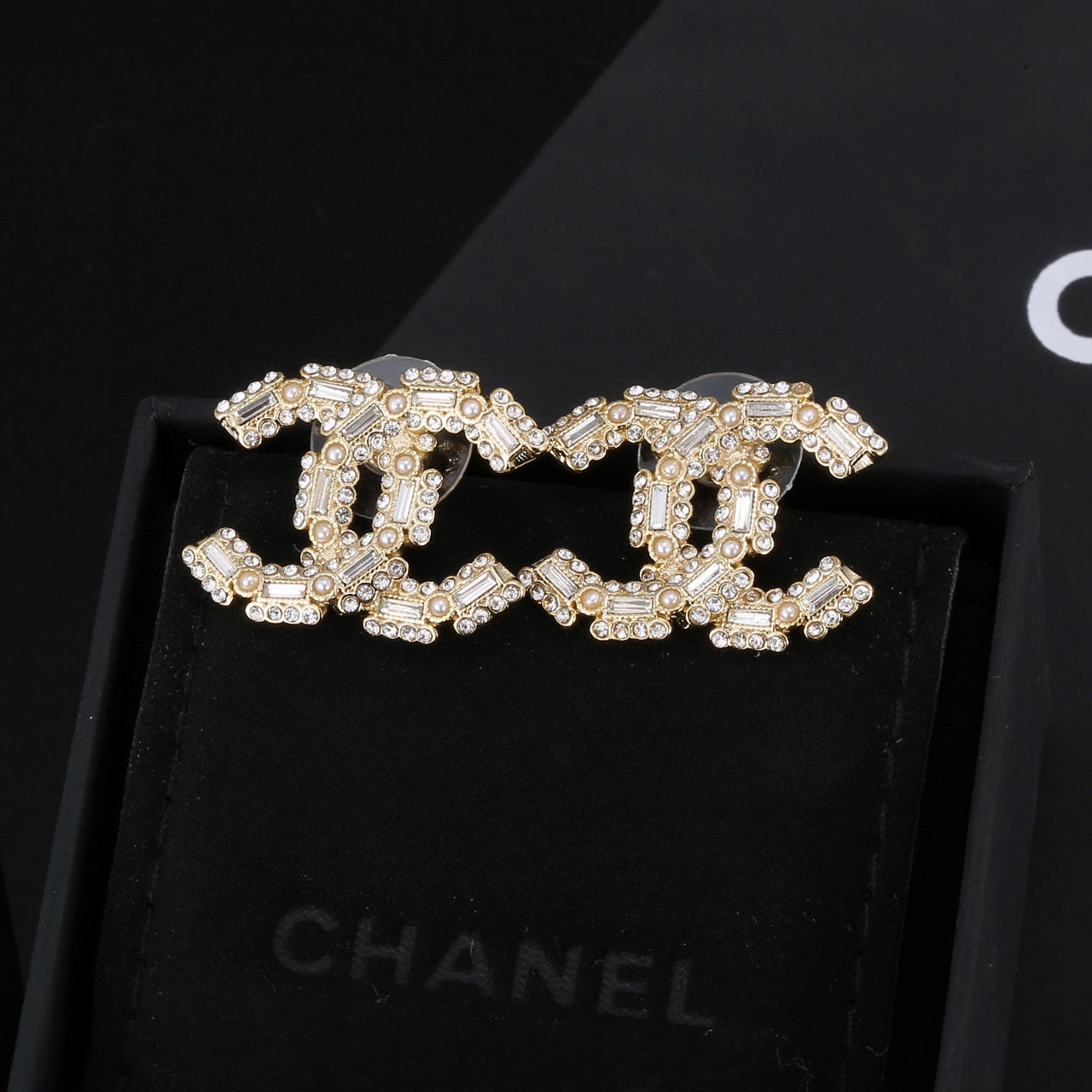 SP-CHANEL-NEW-008