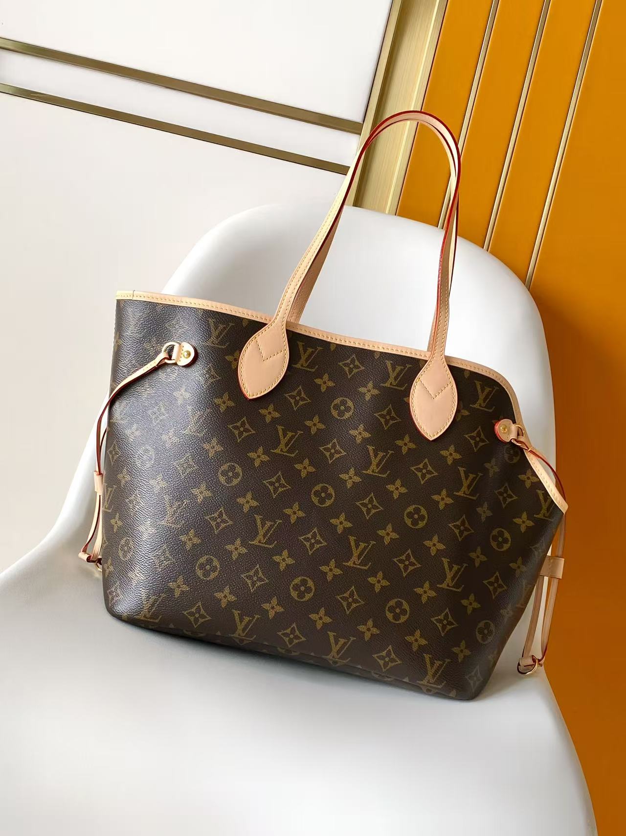 BAG-MIUMIU-LY-002