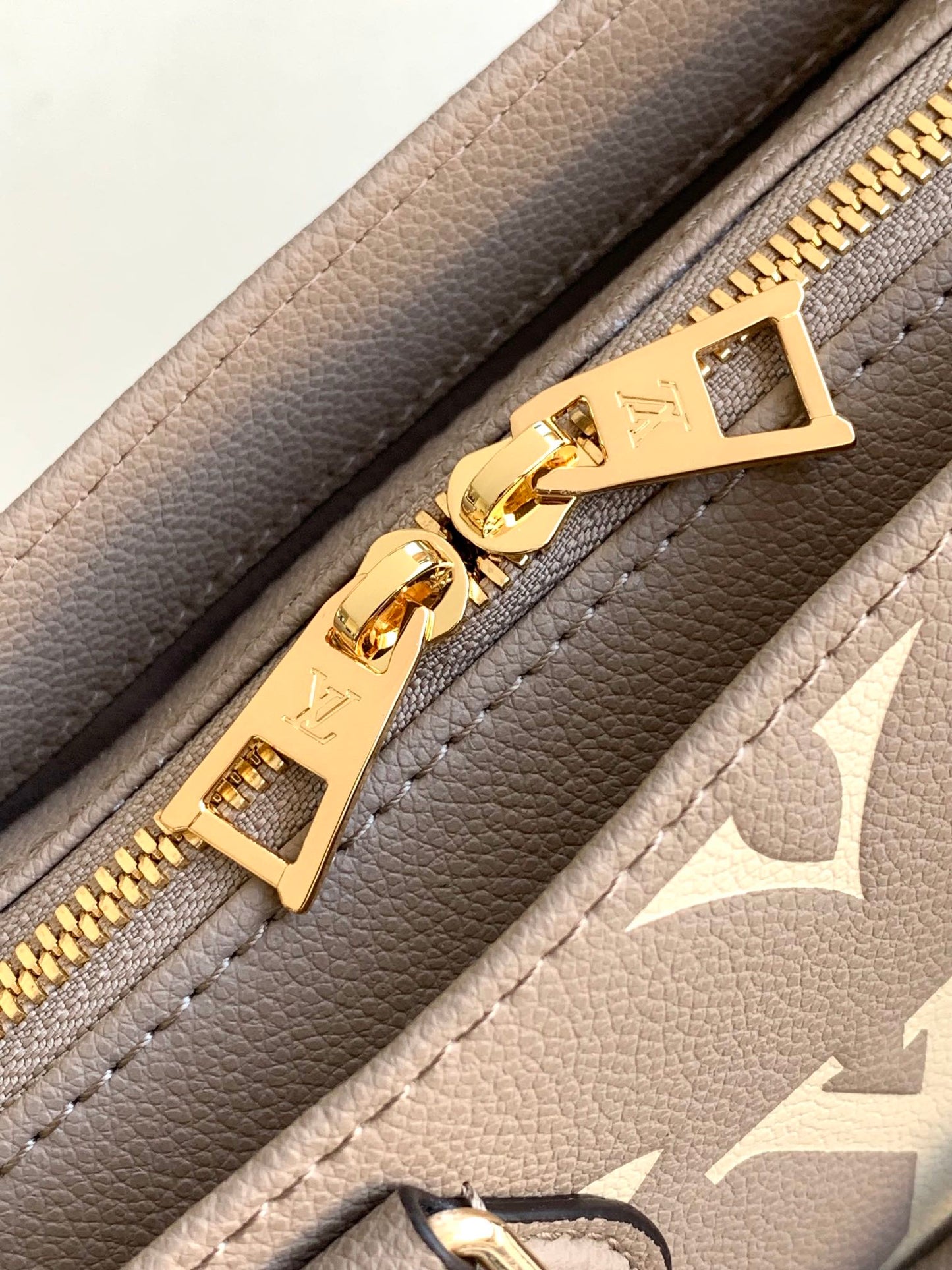 BAG-LV-W-NEW-549