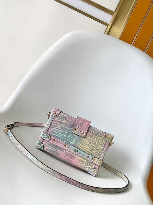 BAG-LV-W-NEW-617