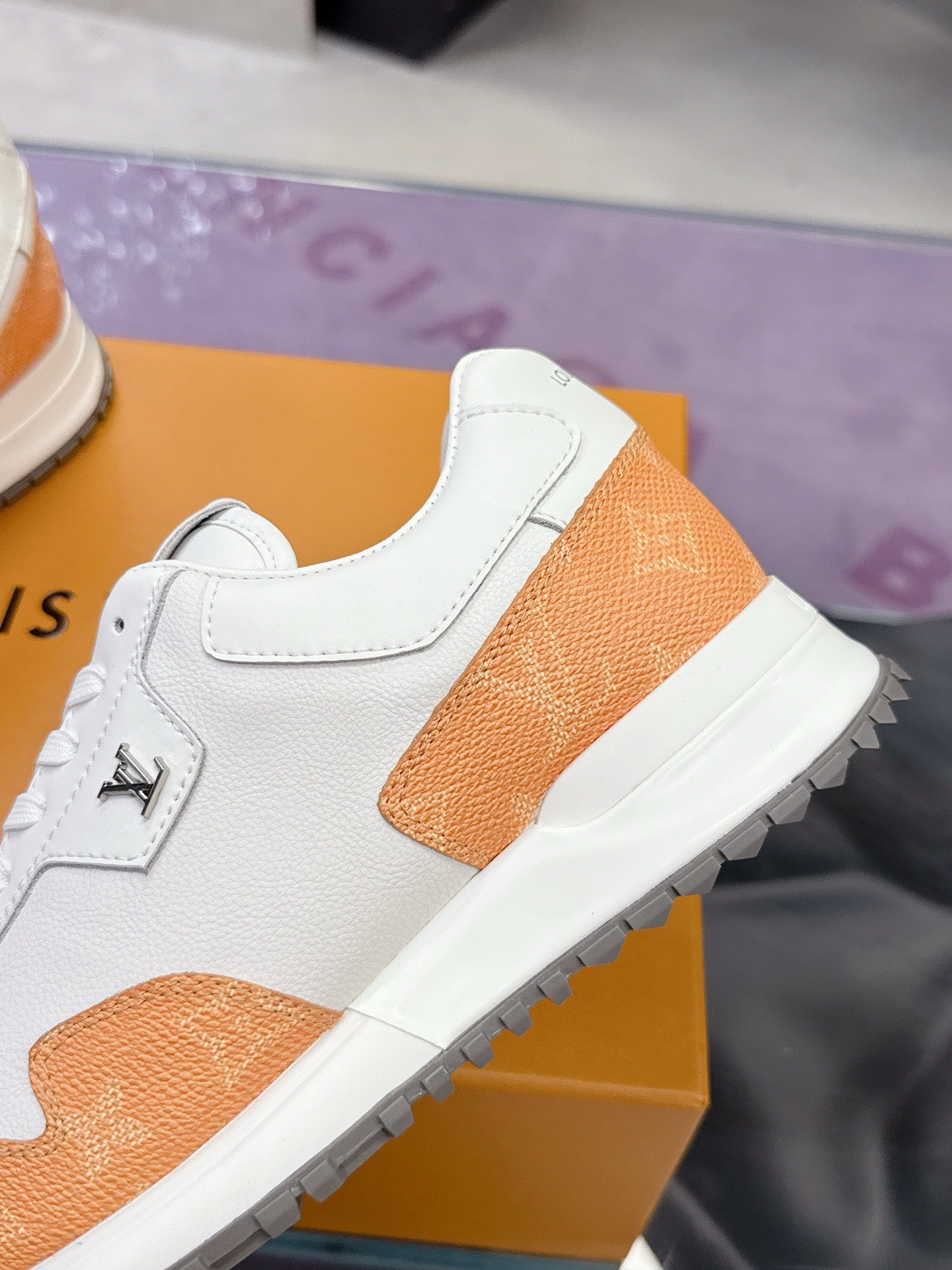 SHOES-LV-LY-221