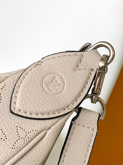 BAG-LV-W-NEW-973