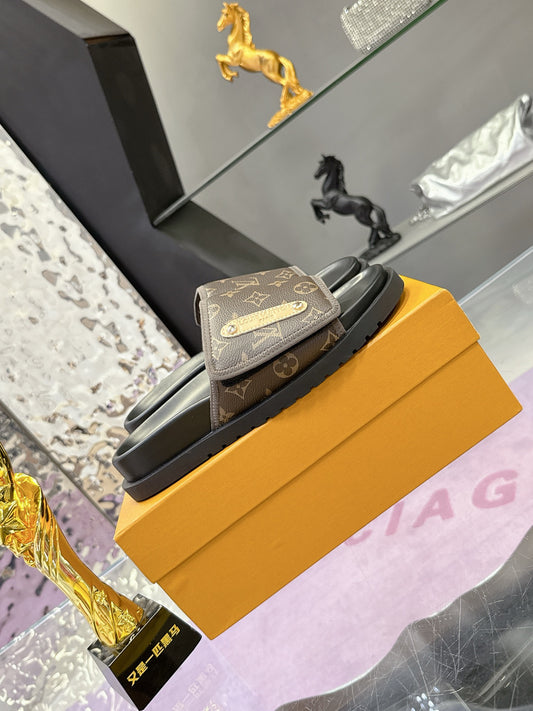 SHOES-LV-LY-600