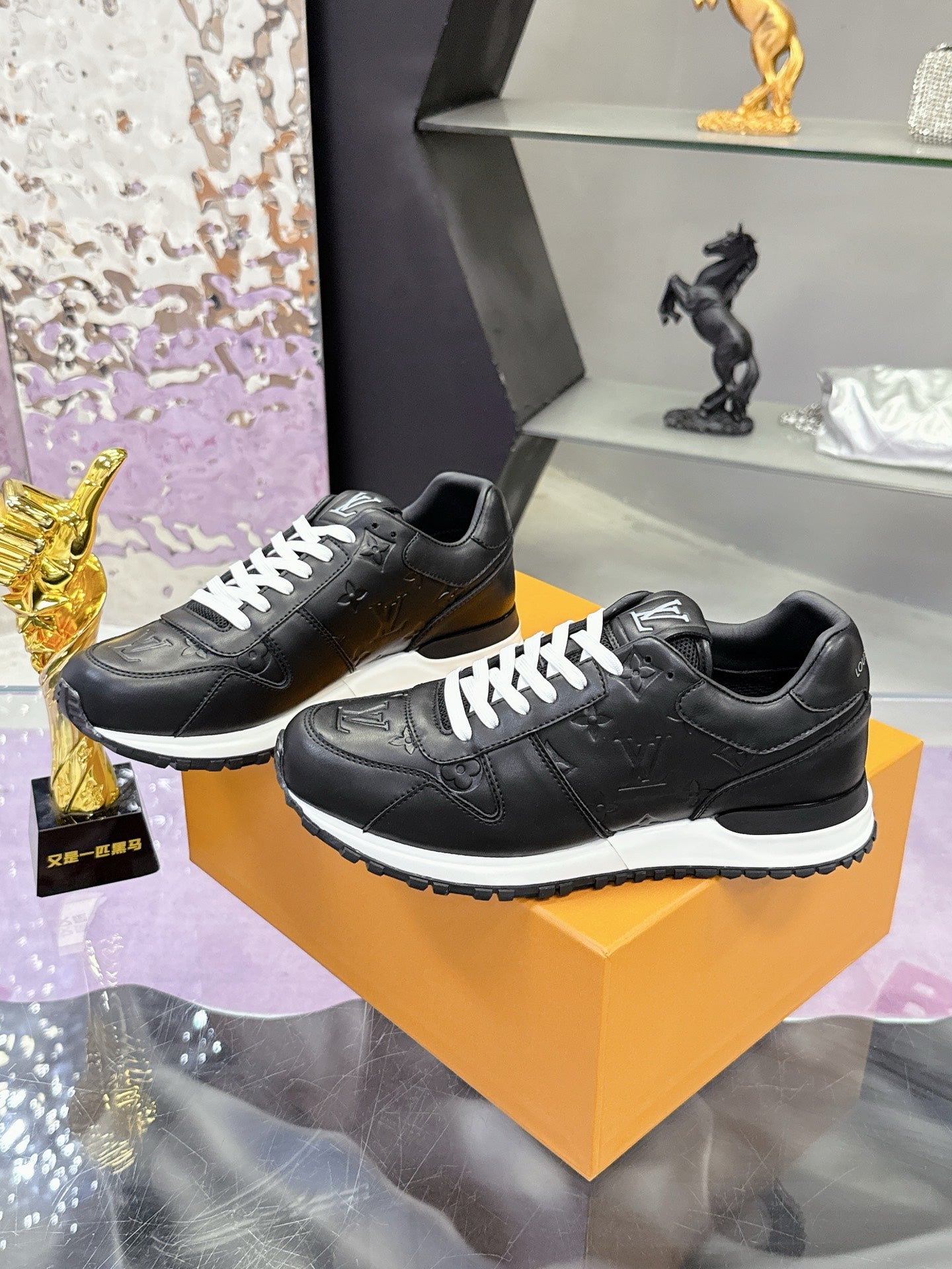 SHOES-LV-LY-255