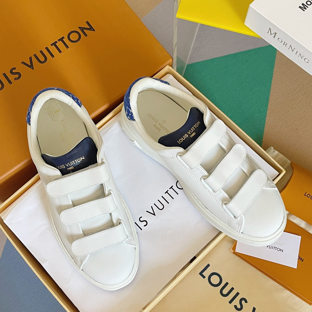 SHOES-LV-LY-550