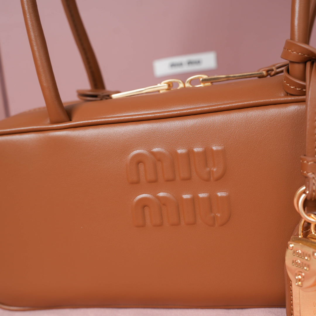 BAG-MIUMIU-LY-052
