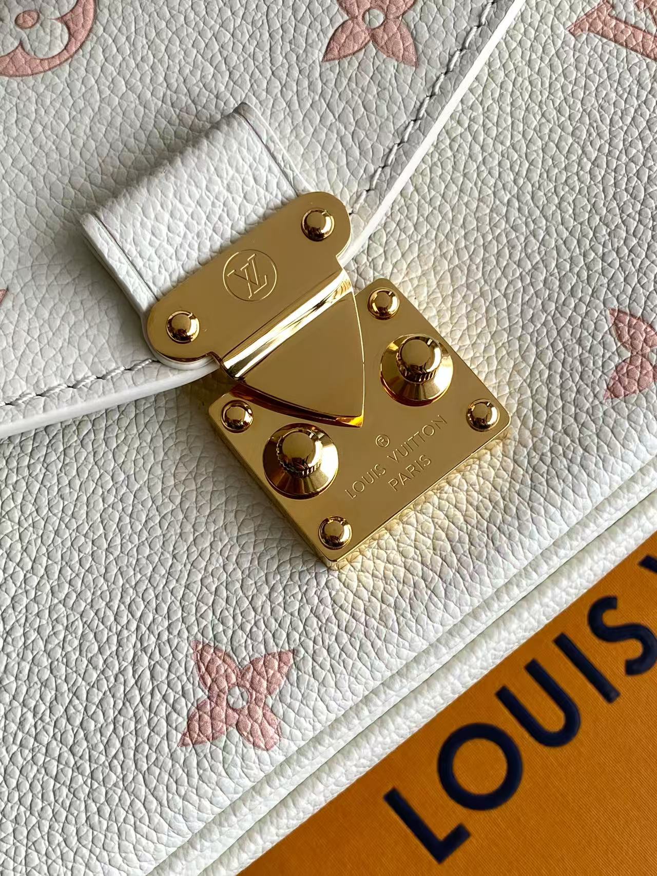 BAG-LV-W-NEW-147