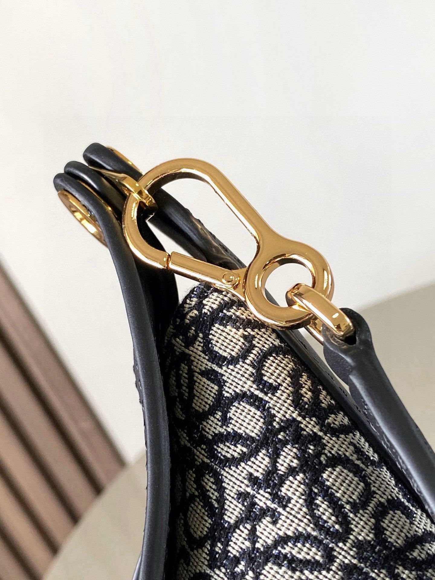 BAG-LW-809
