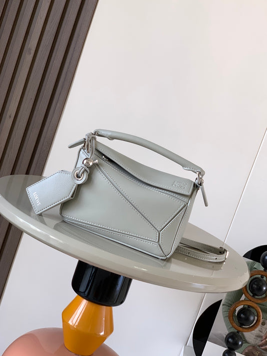 BAG-LW-370