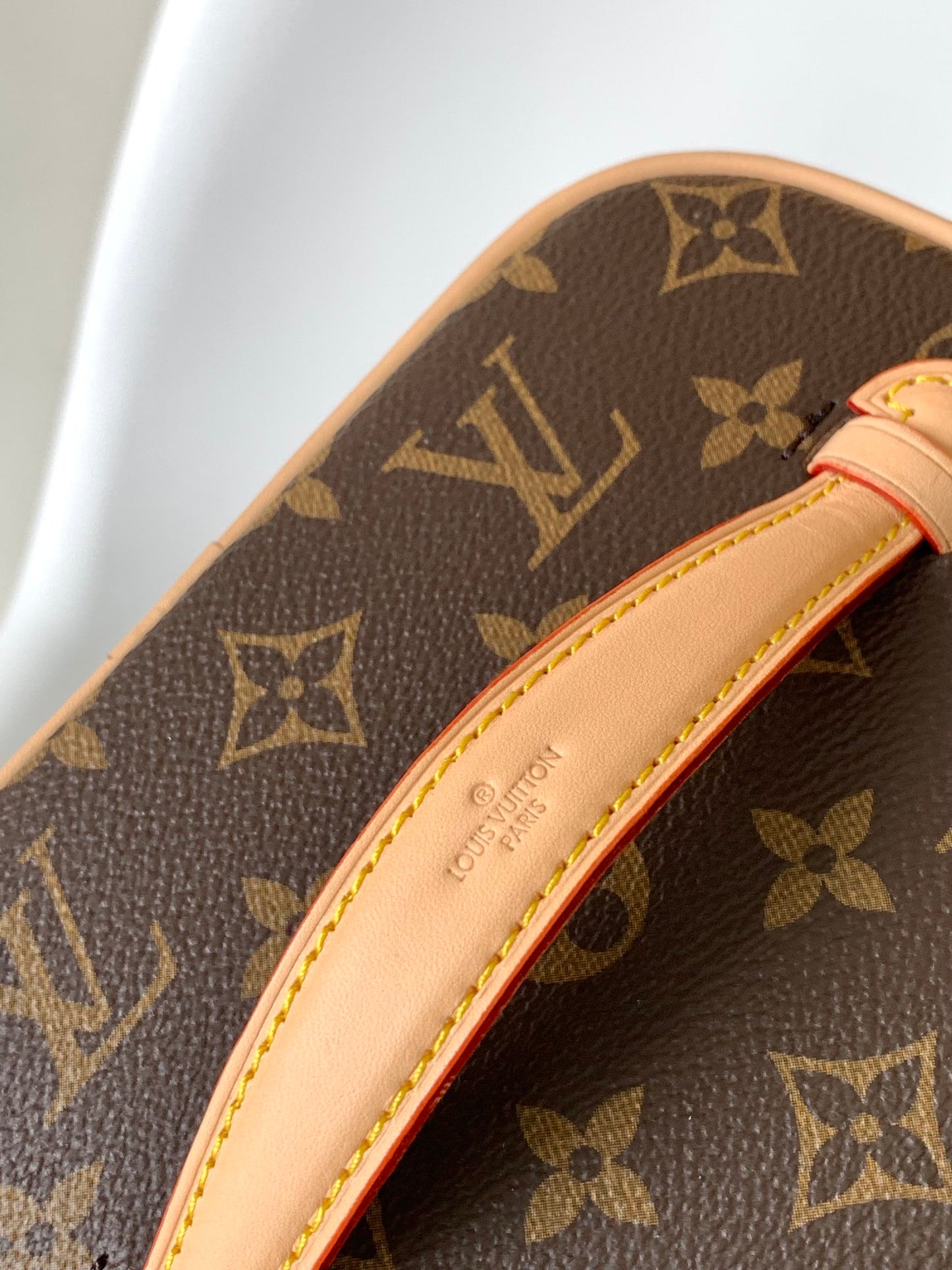 BAG-LV-W-NEW-1374