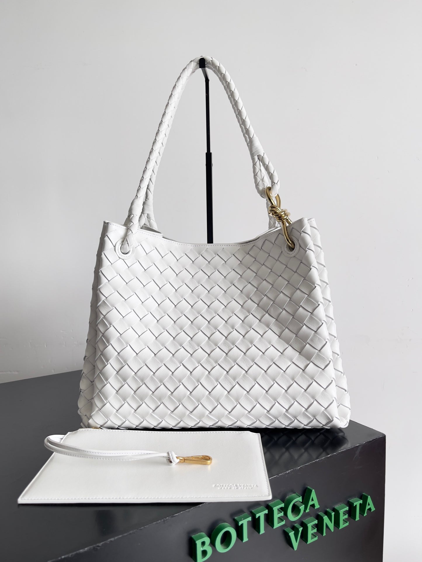 BAG-BV-W-145