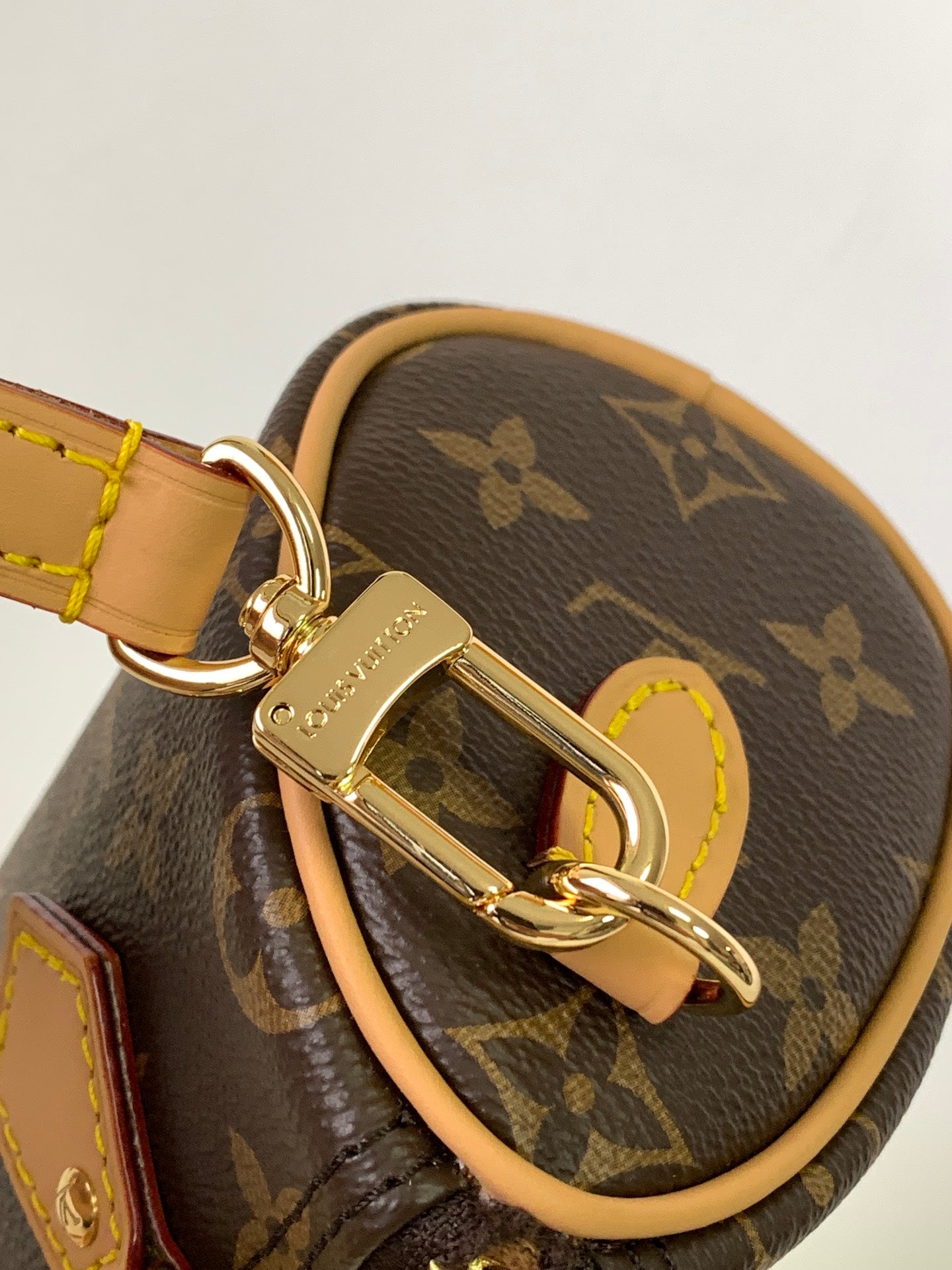 BAG-LV-W-NEW-723